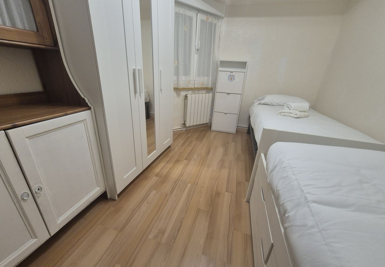 Apartamento en Gijón - 1A166 ALQUILER TEMPORADA Apartamento recién reform