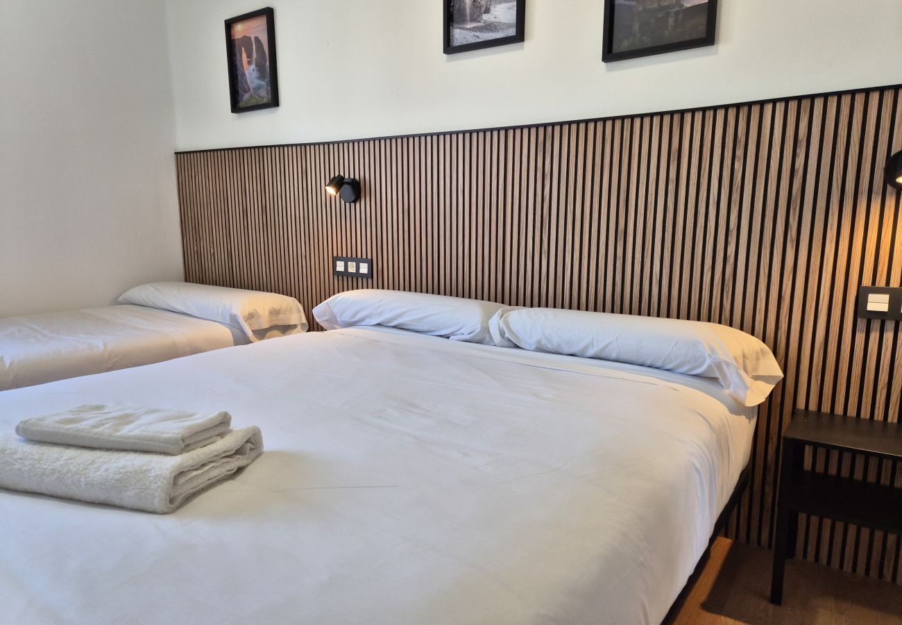 Apartamento en Oviedo - 648A2 Apartamentos Mareval