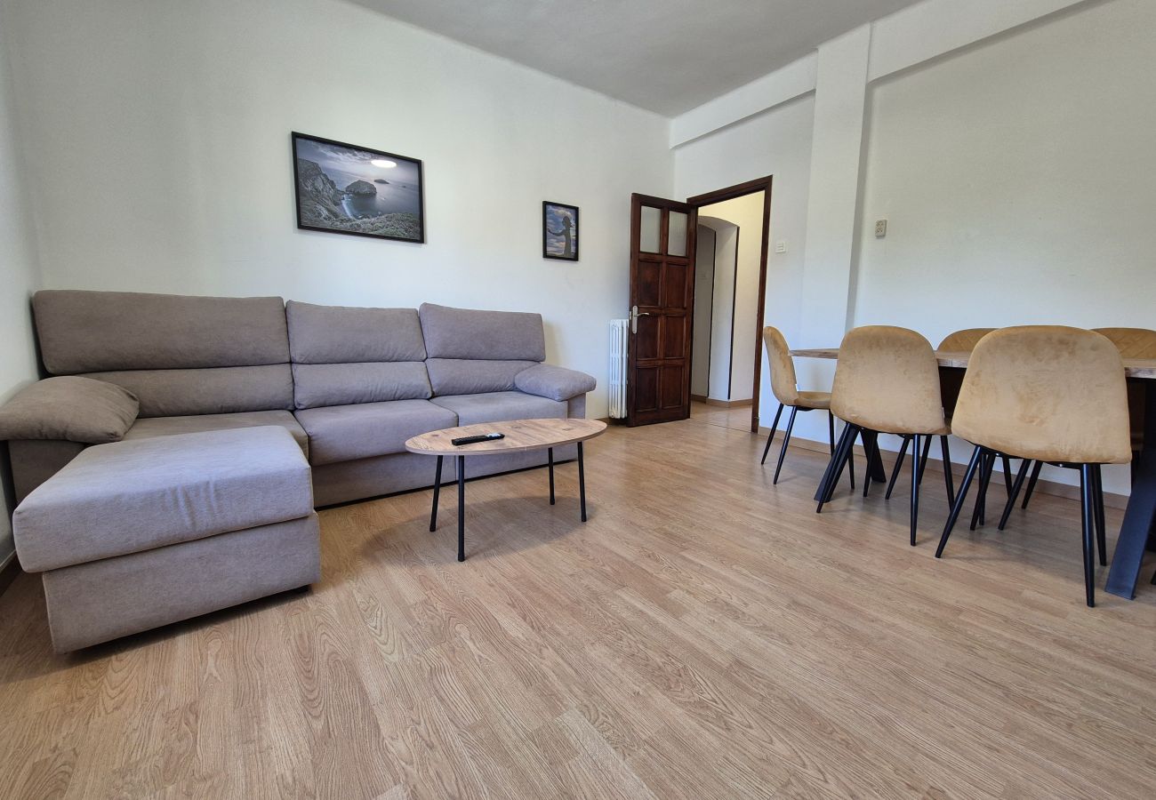 Apartamento en Oviedo - 648A2 Apartamentos Mareval