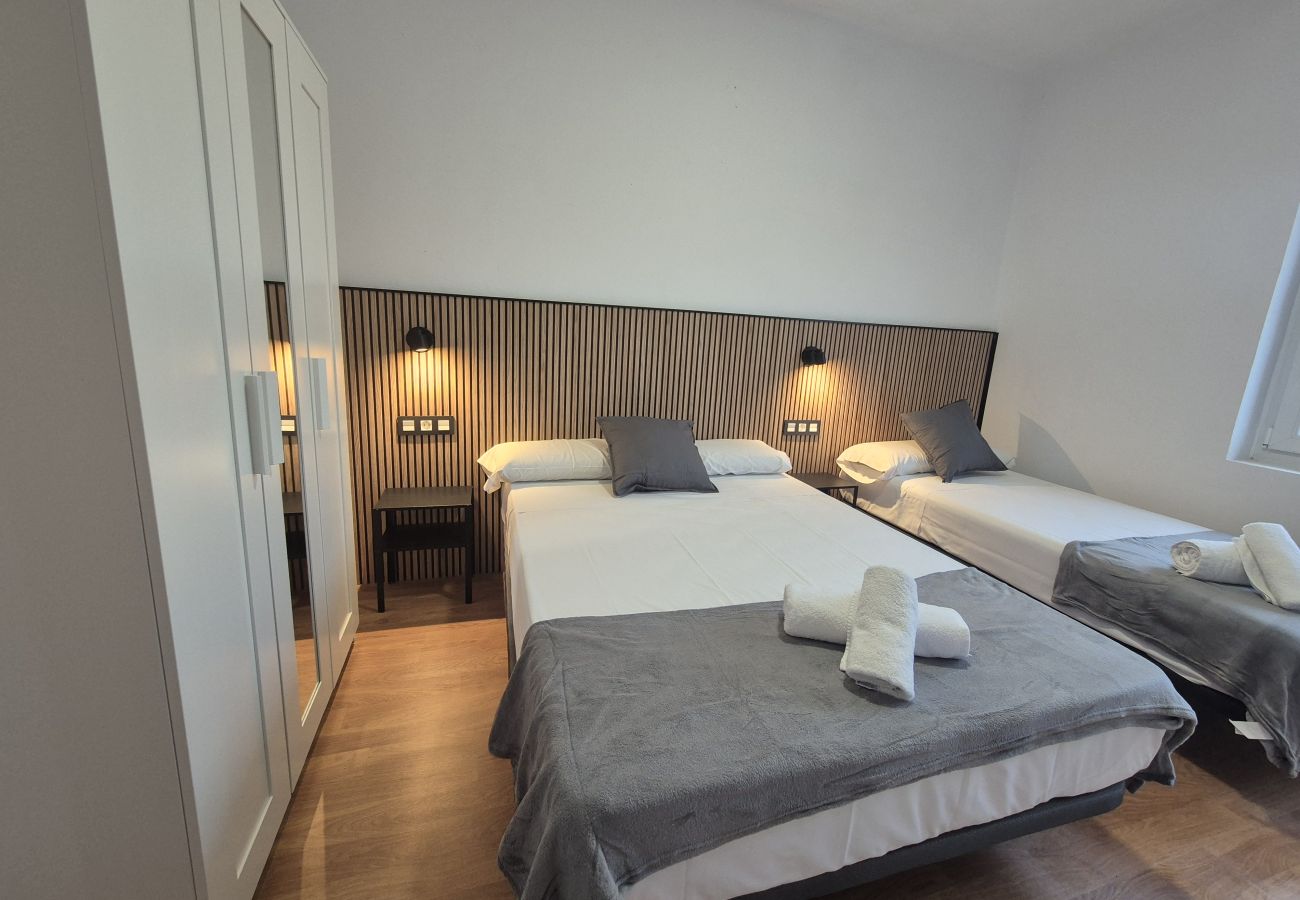 Apartamento en Oviedo - 648D1 Apartamentos Mareval