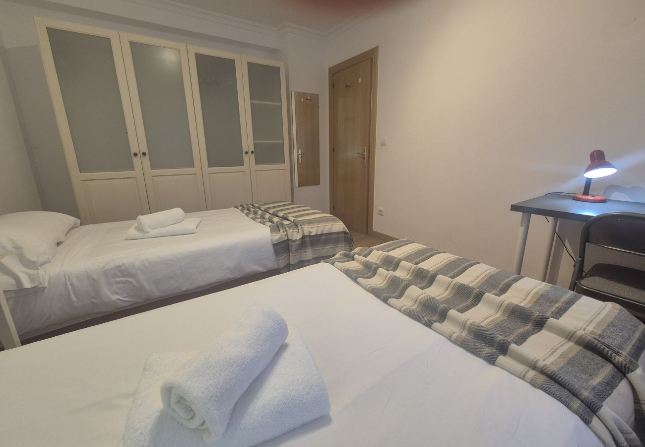 Apartamento en Gijón - 1A169 Apartamento de 3 dormitorios  en Gijón